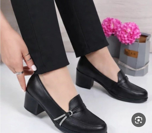 کفش پاشنه دار زنانه